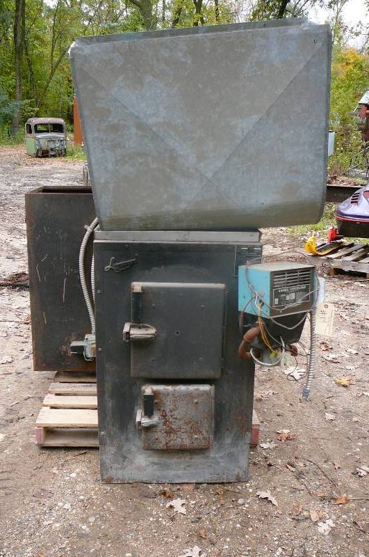 lot 14 image: Longwood Dual Fuel Furnace