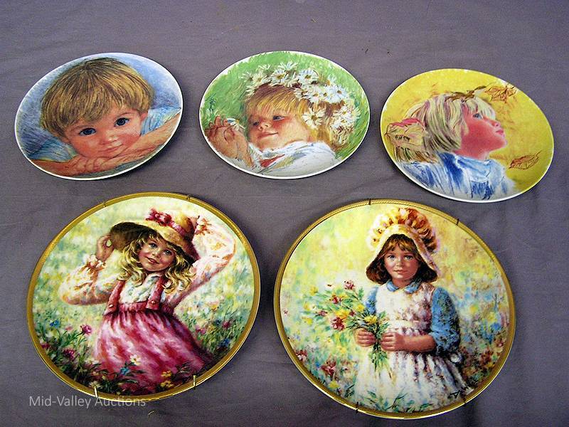 5 Collectors Plates