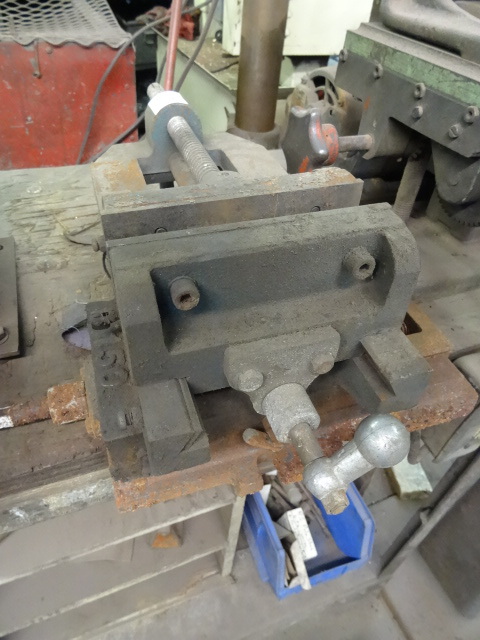 lot 57 image: # 150 Machinist Vise.