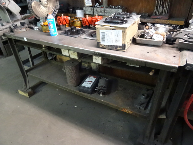 lot 66 image: All Metal Work Bench 72 X 30 X 33