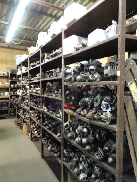 lot 78 image: Metal Shelfing Unit 181 X 18 X 87