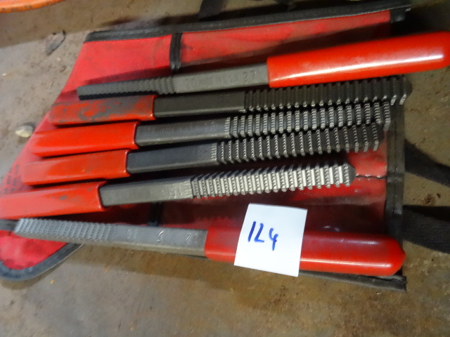 lot 124 image: Thread File Set