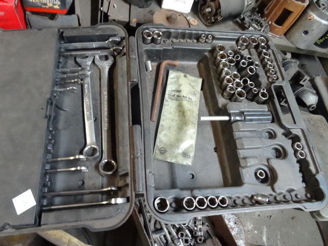 lot 130 image: Craftsman Sockets And Wrenches