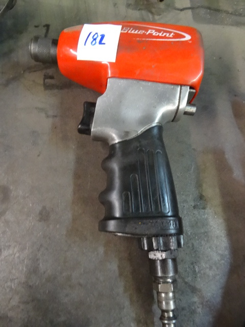 lot 182 image: Blue Point Bit Driver Air Impact Gun