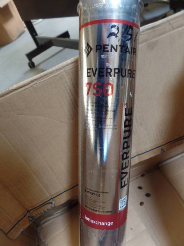 PENTAIR EVERPURE WATER FILTRATION ITEMS
