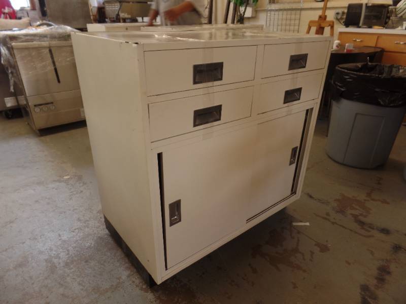 DIEBOLD METAL CABINET