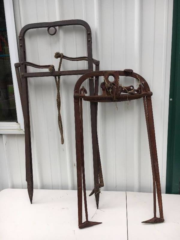 lot 9 image: Pair of Vintage Haybale Carriers