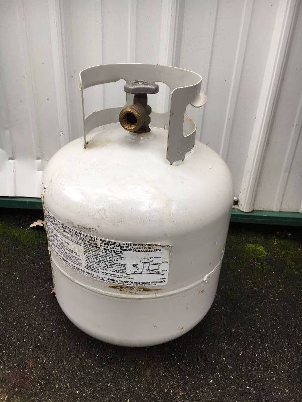 lot 60 image: 20lbs Propane Tank