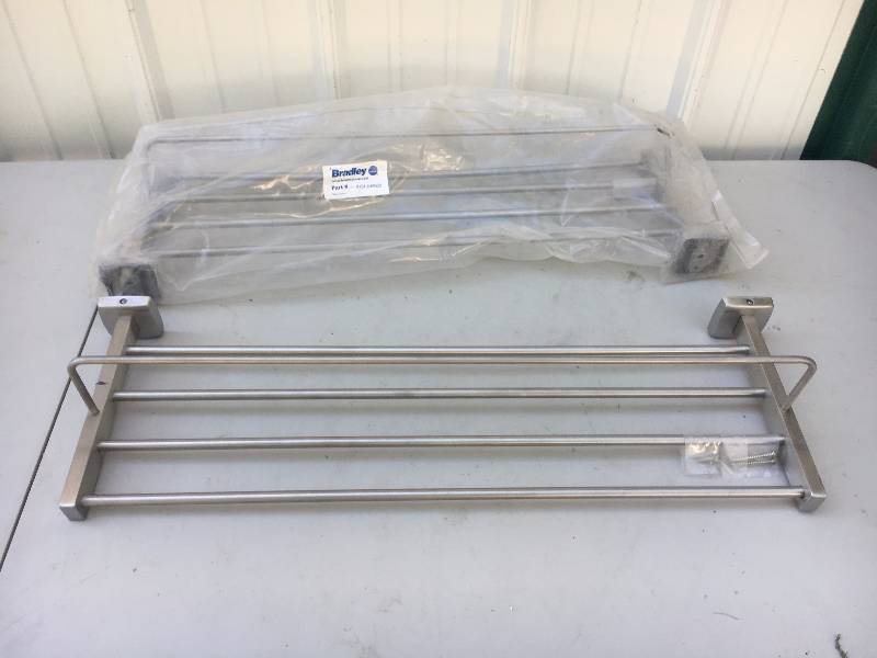 lot 83 image: Pair of Towel Holders