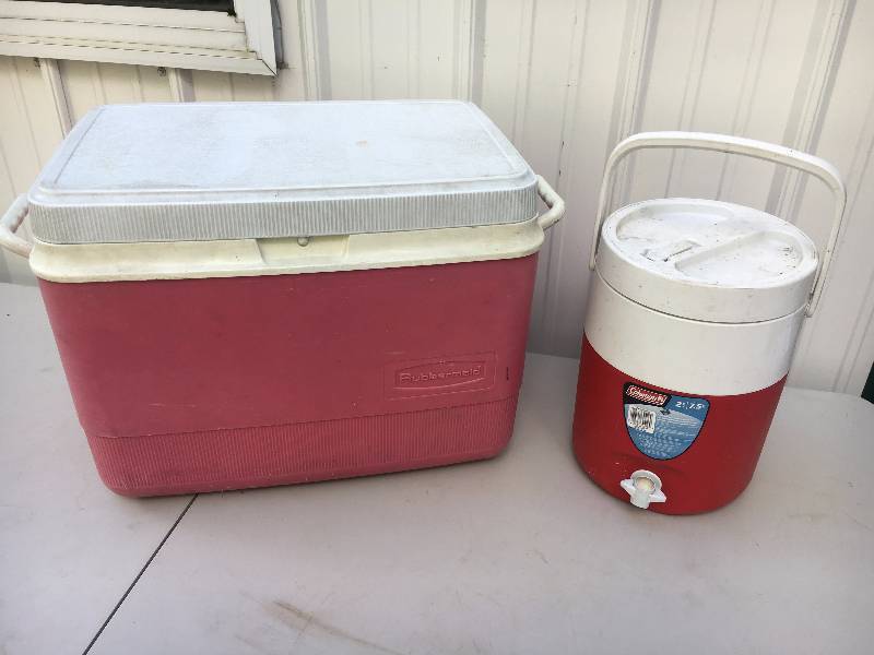 lot 102 image: Coolers