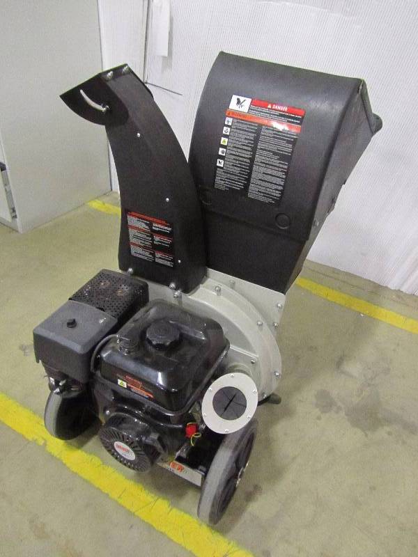 Brush Master 3 in. Dia 270cc Feed, Unique and Versatile 3-in-1 Discharge, Chromium Chipper Shredder
