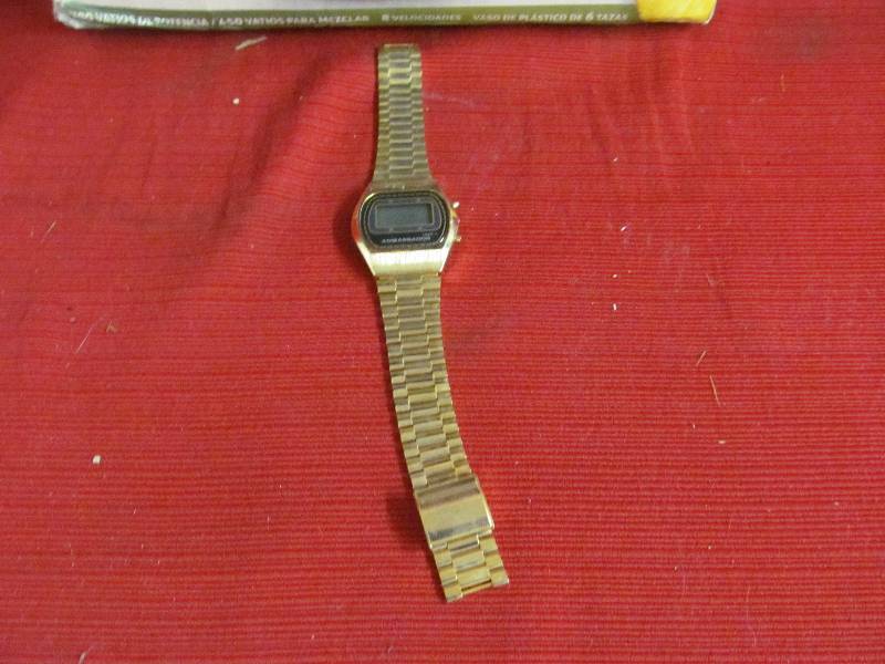 lot 12 image: watch