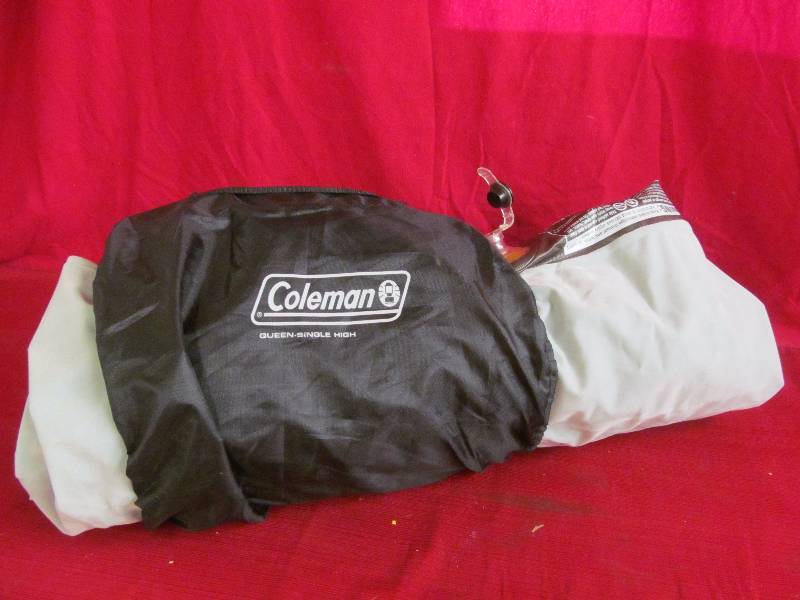 lot 29 image: inflatable bed