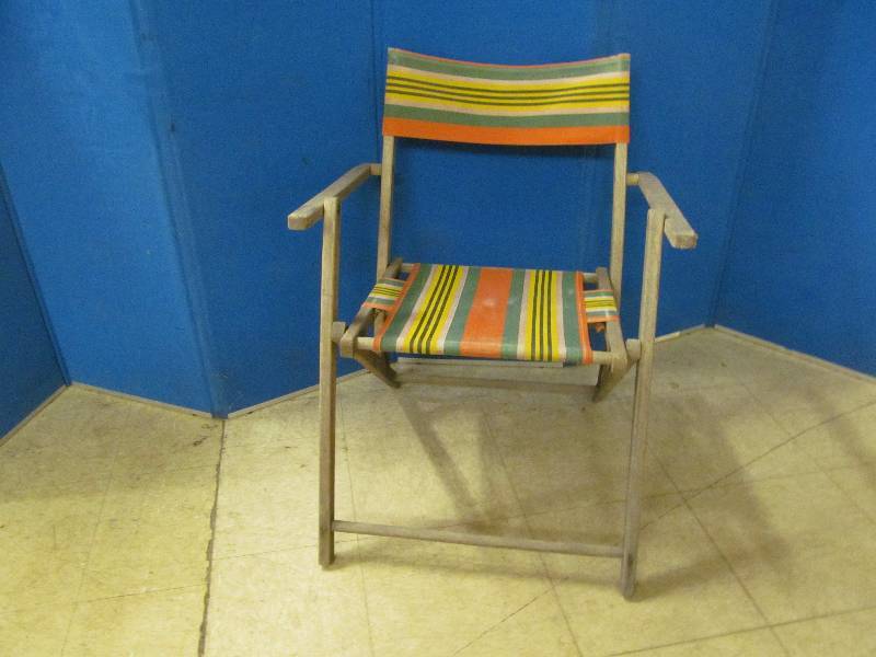 lot 36 image: chairs