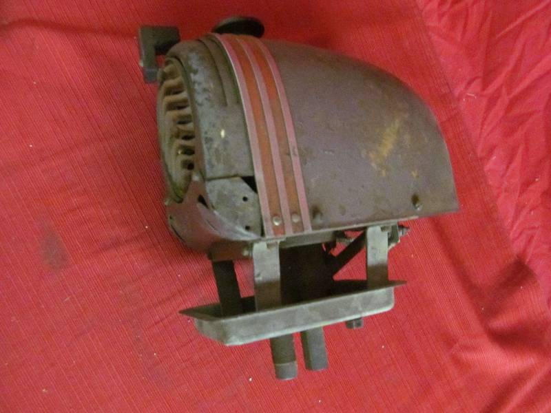 lot 52 image: heater