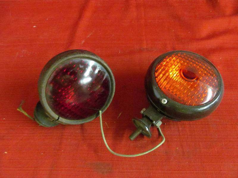 lot 57 image: lamp