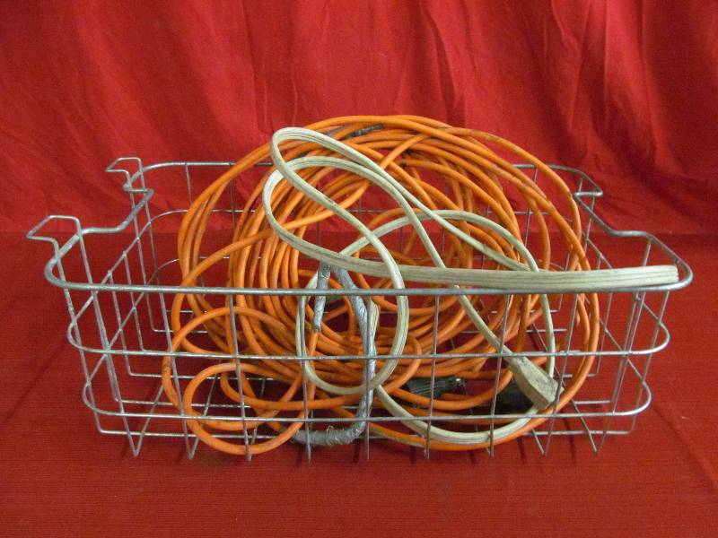 lot 131 image: hardware