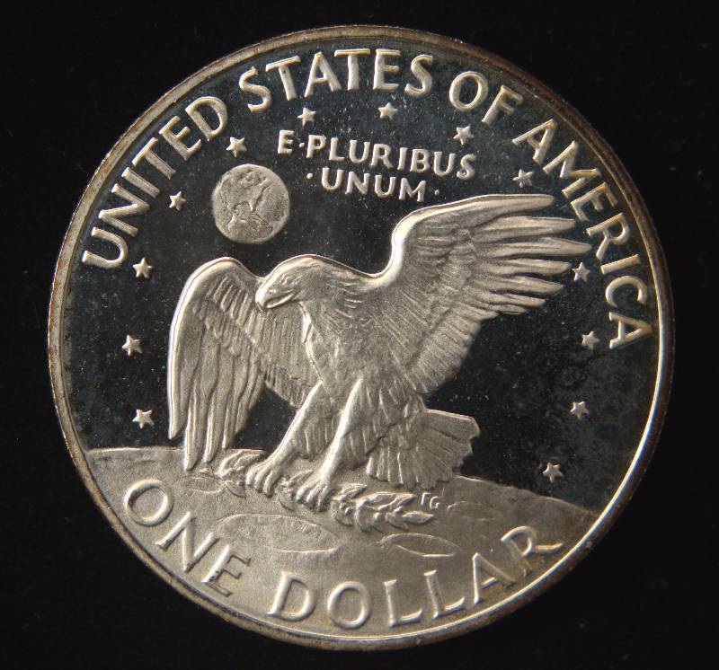 1972 US PROOF SILVER EISENHOWER DOLLAR (40% SILVER)