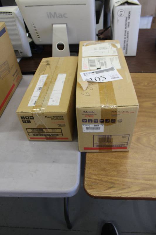 lot 105 image: Lot of (2) Xerox Tectronics Phaser 6200,6250 Color Laser Printer Transfer Roller