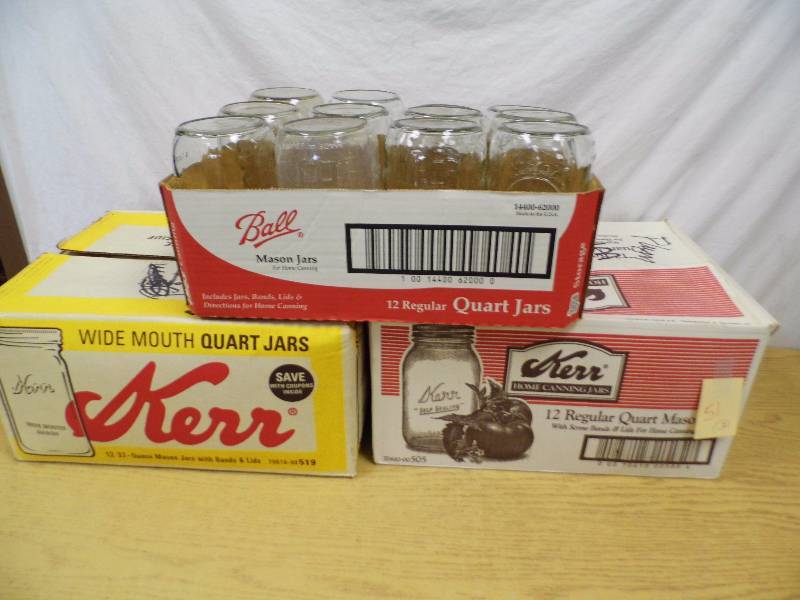 lot 51 image: 36 Quart Jars