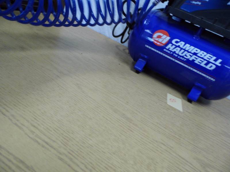 lot 55 image: Air Compressor
