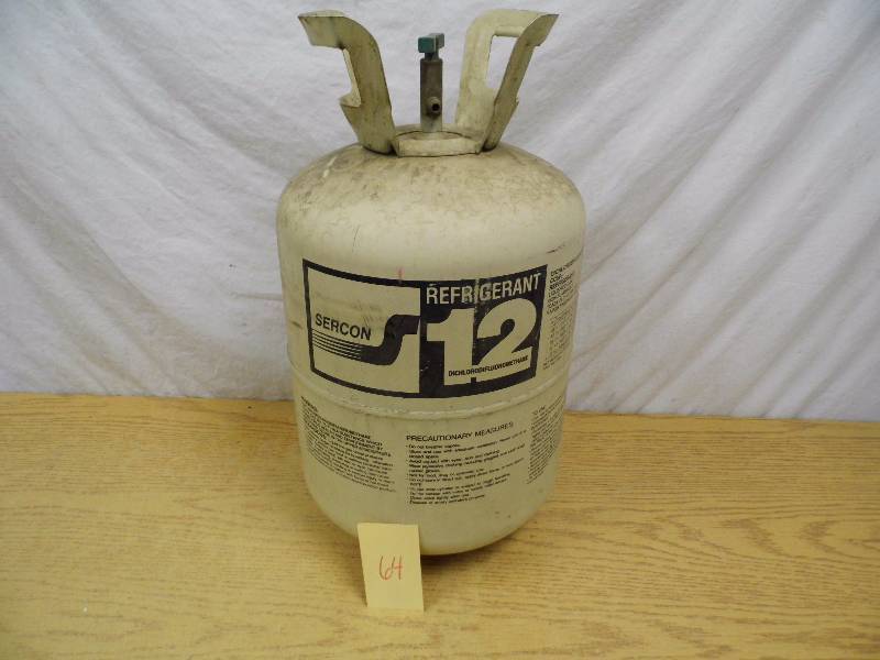 lot 64 image: R12  Tank