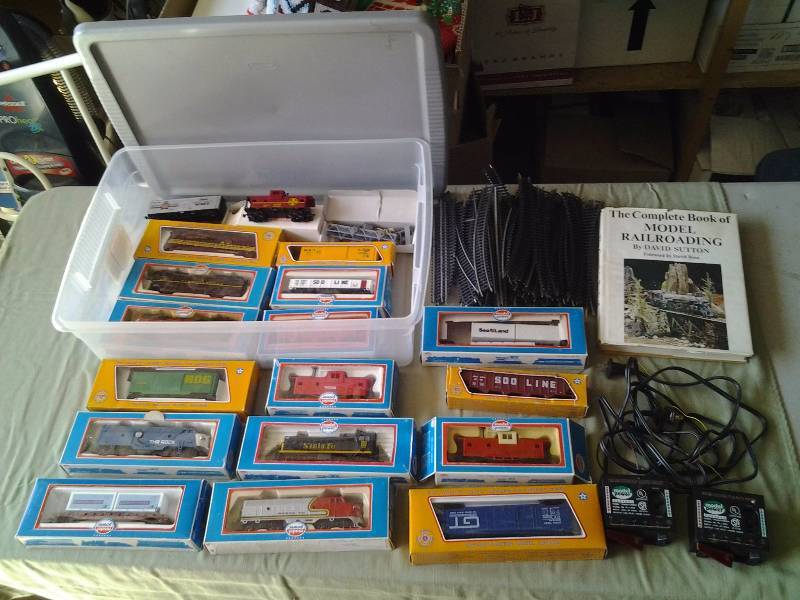 lot 46 image: Lot Of Collectible Model Railroad Trains, Track, Transformers & Book