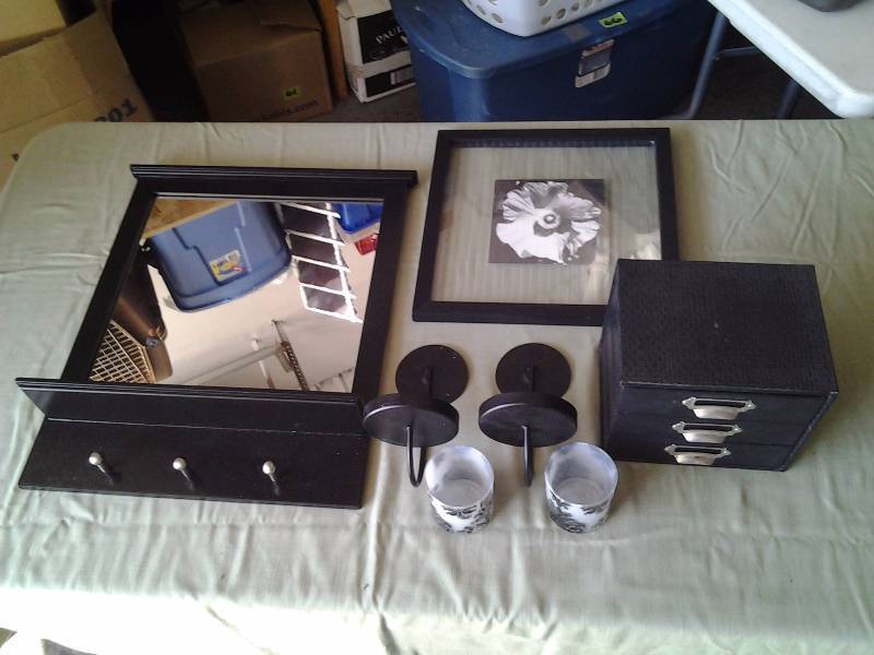 lot 60 image: Black Wall Decor, Wall Mirror Peg Hook, Pair Of Sconces, Glass Floral Picture, Organizer Box