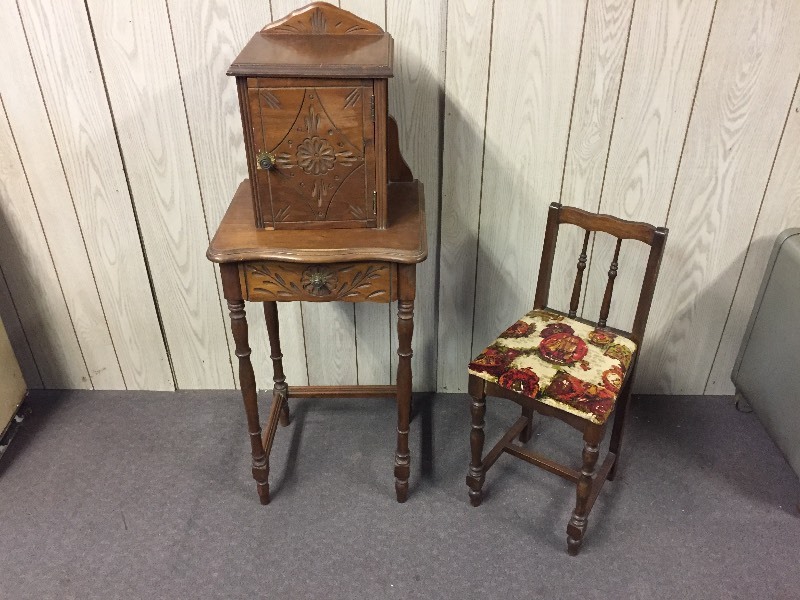 lot 50 image: Antique Candlestick Telephone Stand & Chair