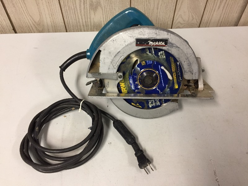lot 13 image: Makita Circular Saw 5007NB