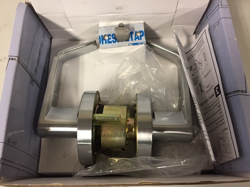 lot 24 image: Design Hardware Entry Cylindrical Leverset