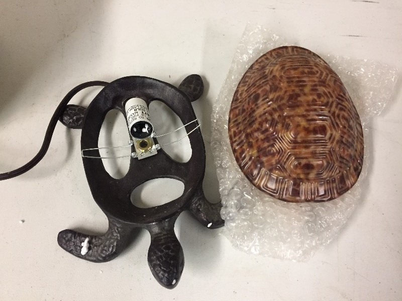 lot 27 image: Glass Turtle Accent Lamp
