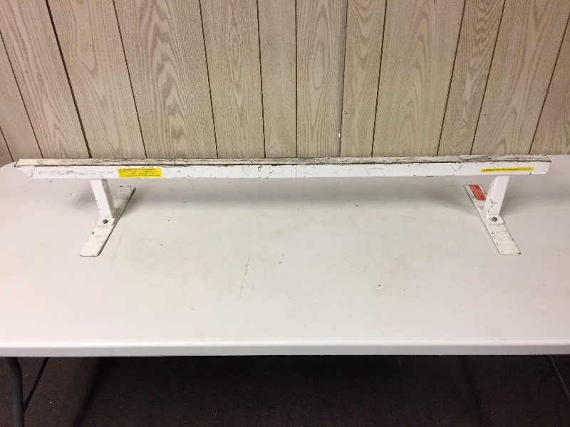 lot 45 image: Skateboard Rail