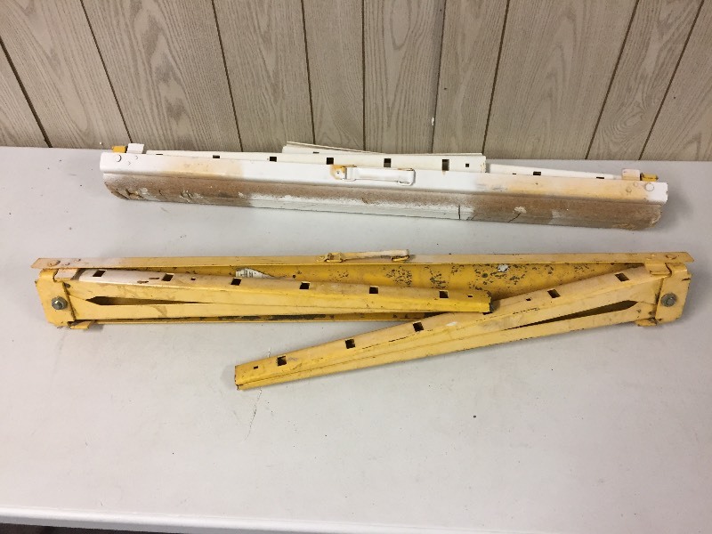 lot 44 image: 2 Portable Metal Sawhorses