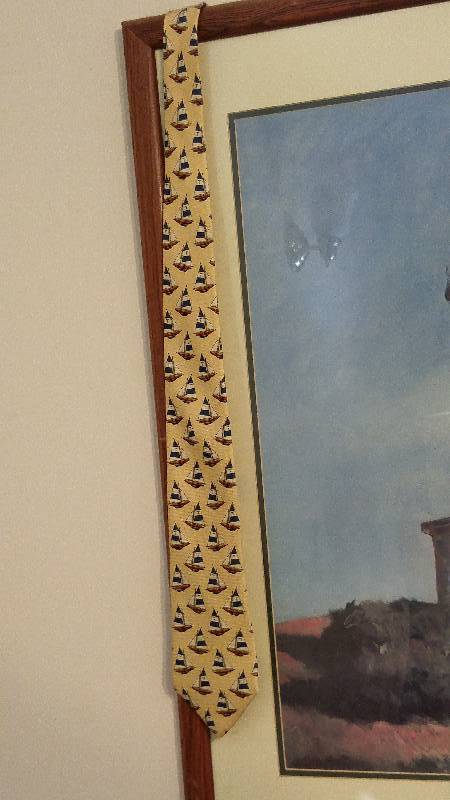 lot 76 image: Nice Lighthouse theme picture.. Lighthouse theme Tie