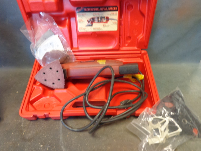 Milwaukee Heavy Duty Detail Sander