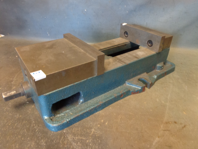 Milling Machine Vise