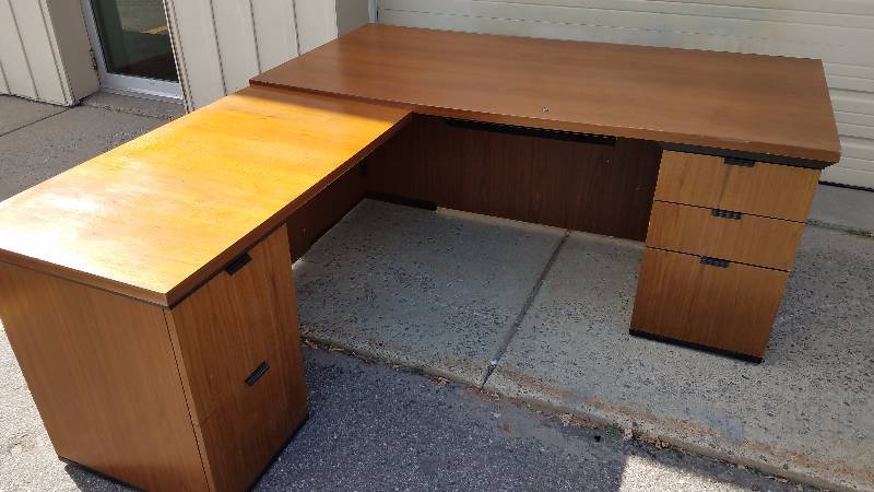 L Shaped Desk