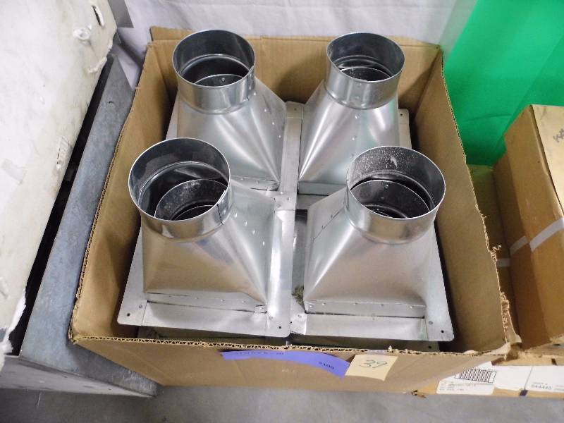 lot 39 image: Lot of 20 Reducers