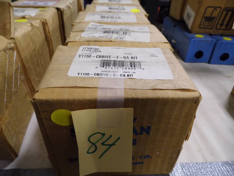 lot 84 image: Valves