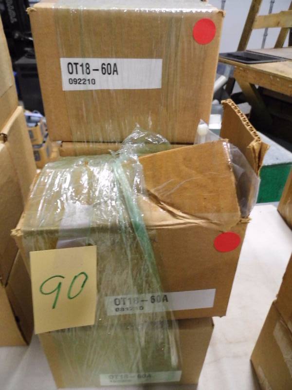 lot 90 image: Hanging Vibration Kits