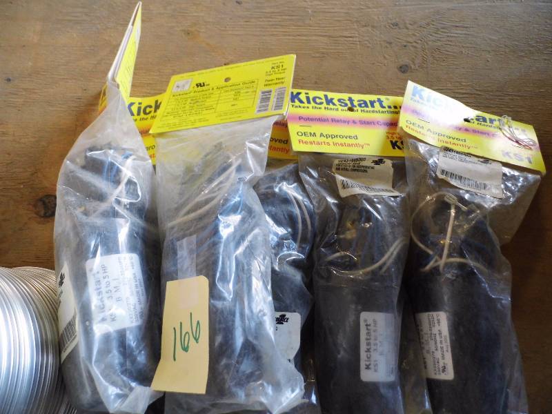 lot 166 image: Lot of 6 Kick Start Relay & Capacitors