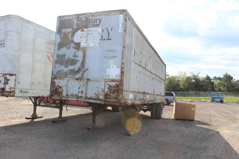 lot 6 image: 1992 Felling Semi-Trailer Box Trailer w Single Axle, 4-Wheels