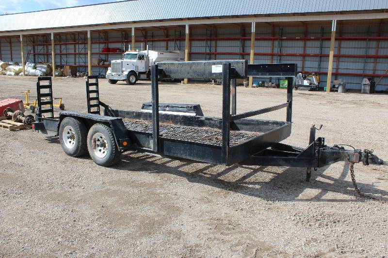 lot 14 image: Dual Axle 4-Wheel Flatbed Hauling Trailer w 2-Fold-Down Ramps, Upper Cargo Deck, Steel Bed