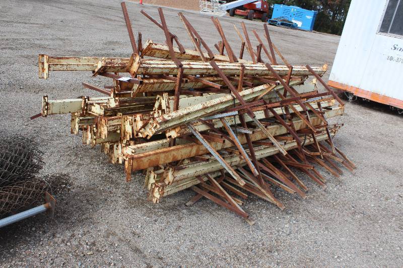lot 121 image: Lot of (Approximately 50) 102in. Pallet Racking Beams