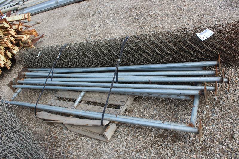 lot 122 image: Lot of (12) Chain Link Fence Includes 8x16ft. Cage Assembly, 9-9ft. Posts, 2-Gate Doors 4x8ft.