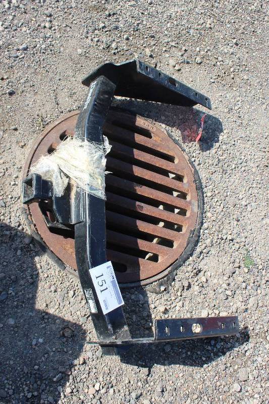 lot 151 image: Draw Tite V5 Receiver Hitch