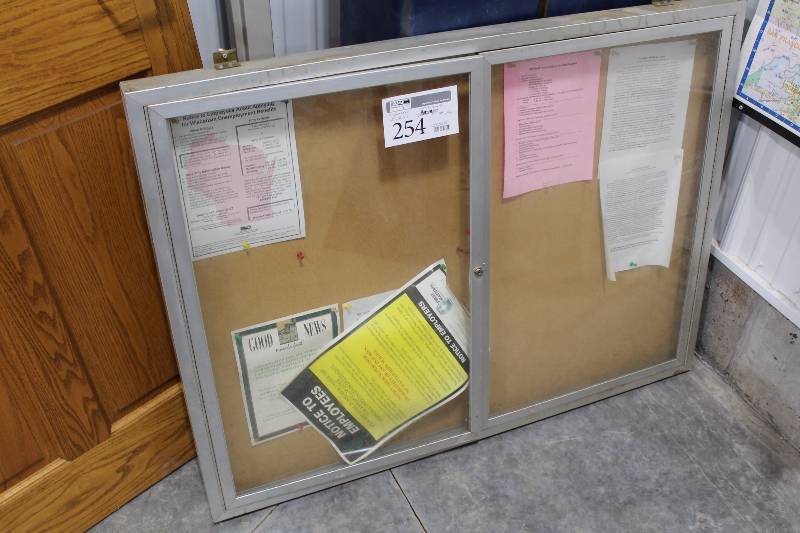 lot 254 image: Locking 2-Glass Door Wall-Mount Display Case, White Board