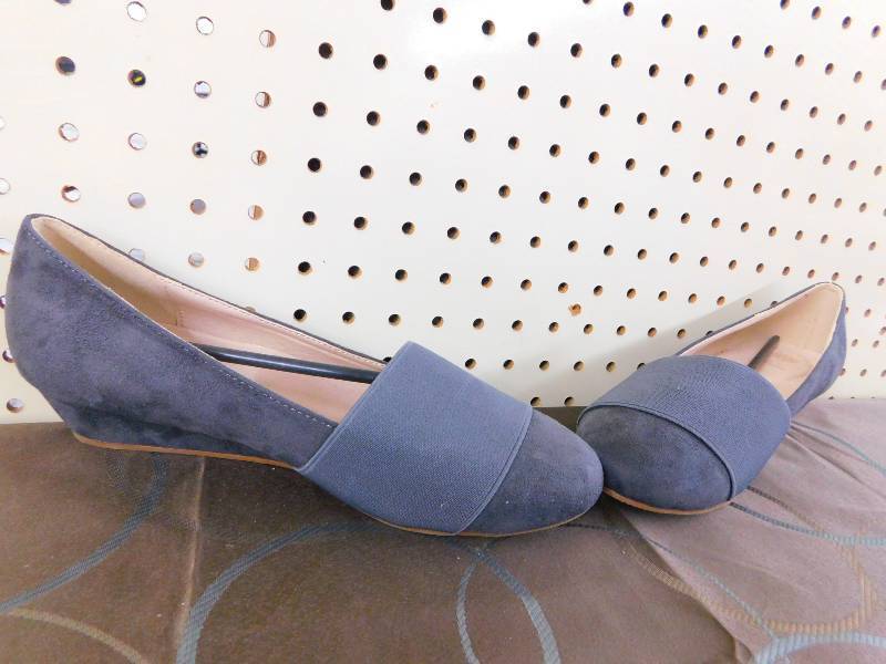 GC Shoes Eleanor Gray SIZE 8, MSRP $29.99