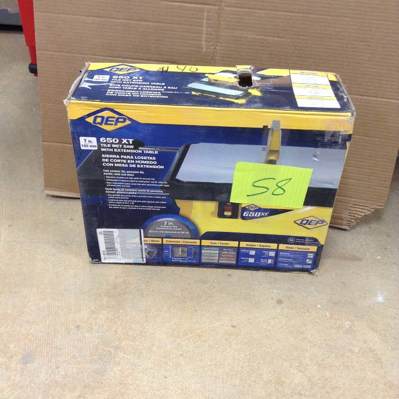 lot 58 image: never used QEP 34 HP Wet Tile Saw with 7 in. Diamond Blade